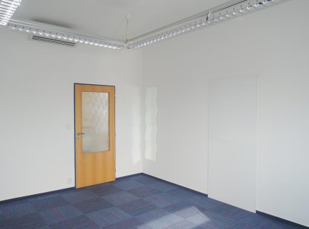 Pronájem kanceláře, 134 m²