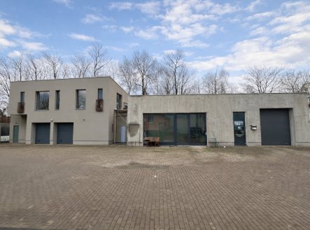 Prodej komerčního objektu, výroba, 379 m²