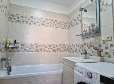 Prodej bytu, 2+1, 64 m²