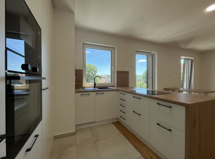 Pronájem bytu, 2+kk, 64 m²