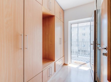 Prodej bytu, 1+kk, 42 m²