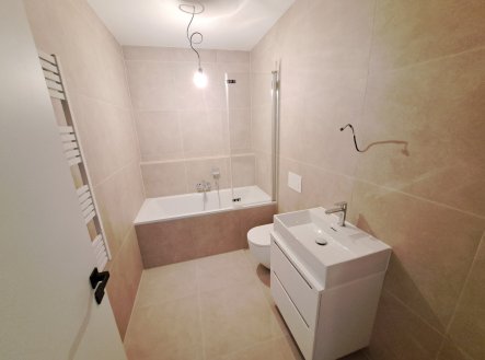 Pronájem bytu, 1+kk, 38 m²