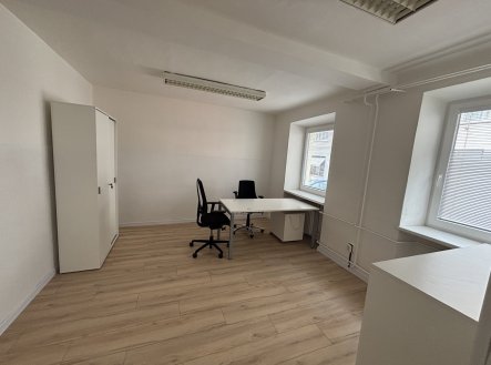 Pronájem komerčního objektu, jiný, 29 m²