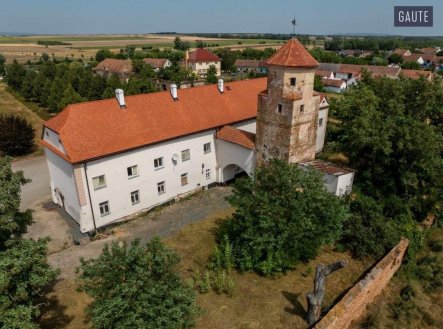 Prodej zemědělského objektu, 83 936 m² obrázek