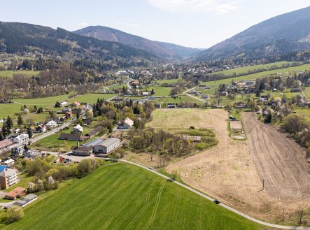 Prodej pozemku pro komerční výstavbu, 60 074 m²