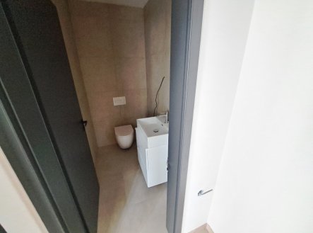 Pronájem kanceláře, 64 m²