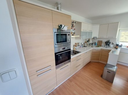 Pronájem bytu, 3+kk, 72 m²
