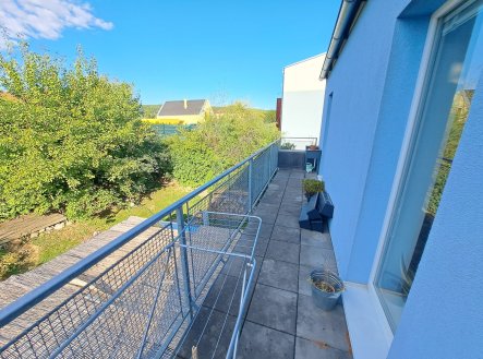 Pronájem bytu, 3+kk, 72 m²
