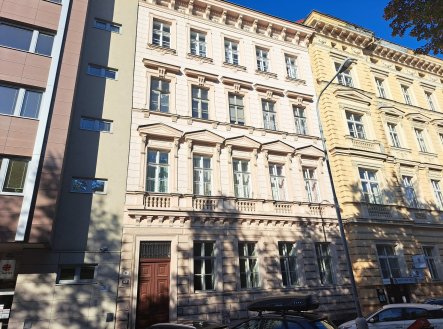 Pronájem bytu, 1+kk, 36 m²