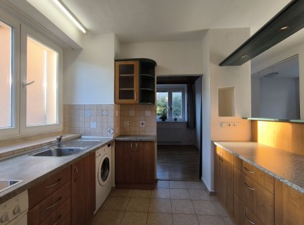 Pronájem bytu, 2+kk, 42 m²
