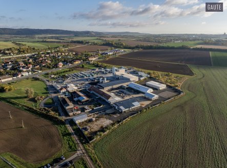 Prodej komerčního objektu, sklad, 3 013 m²