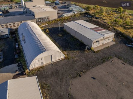Prodej komerčního objektu, sklad, 3 013 m²