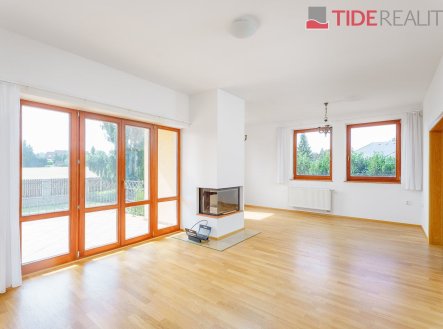 Pronájem domu/vily, 420 m²