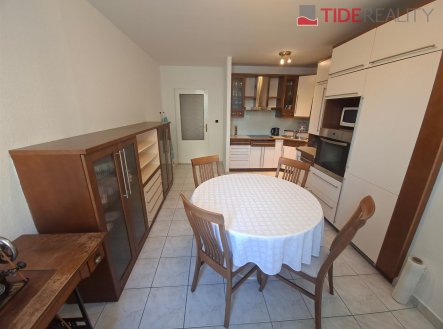 Pronájem bytu, 2+1, 66 m²