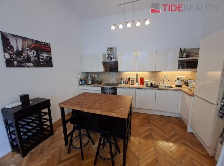 Pronájem bytu, 3+1, 100 m²