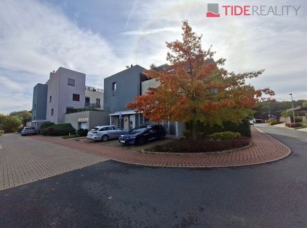 Pronájem bytu, 2+kk, 60 m²