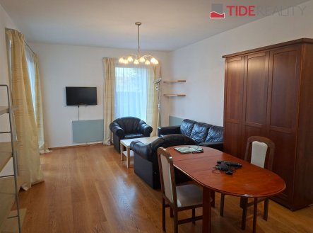 Pronájem bytu, 2+kk, 60 m²