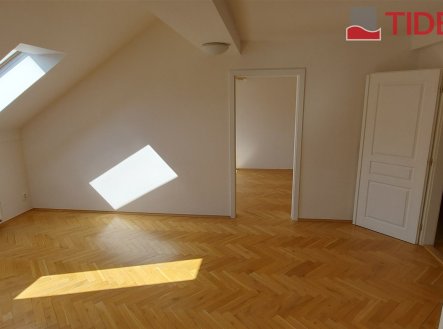 Pronájem bytu, 3+1, 120 m²