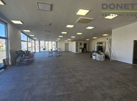 Prodej obchodní prostory, 1 000 m²