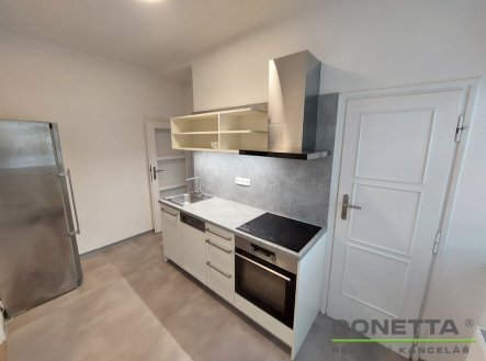 Pronájem bytu, 3+1, 87 m²