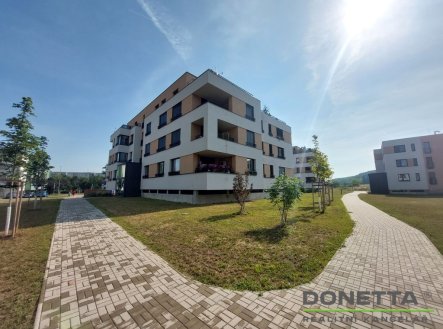 Pronájem bytu, 3+kk, 88 m²