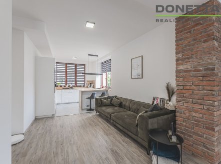 Pronájem bytu, 1+kk, 48 m²