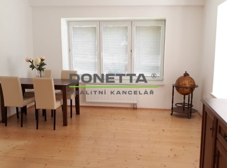 Pronájem domu/vily, 80 m²