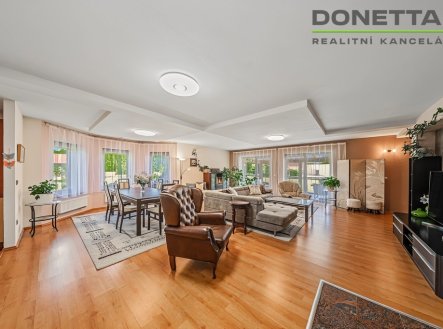 Prodej domu/vily, 233 m²