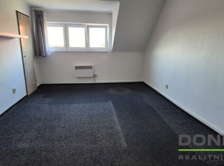Pronájem bytu, 2+kk, 45 m²