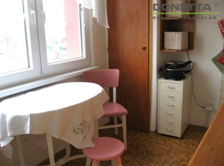 Pronájem bytu, 1+1, 37 m²