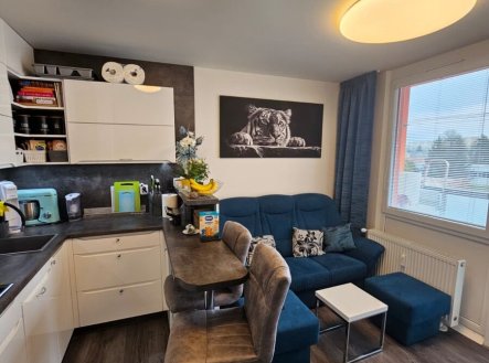 Pronájem bytu, 2+kk, 44 m²