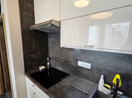 Pronájem bytu, 2+kk, 44 m²