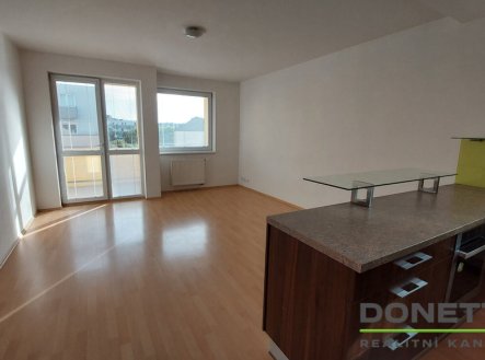 Pronájem bytu, 3+kk, 78 m²