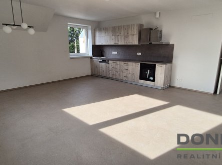 Pronájem bytu, 3+kk, 81 m²