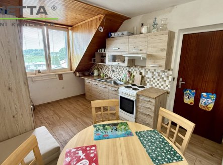 Pronájem bytu, 2+1, 82 m²