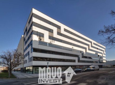 Pronájem bytu, 2+kk, 61 m²