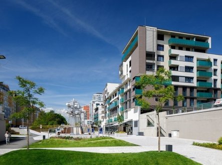 Pronájem obchodní prostory, 114 m²