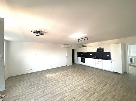 Pronájem bytu, 4+kk, 120 m² obrázek