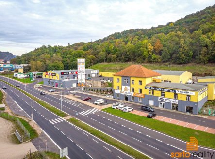 Pronájem komerčního objektu, sklad, 420 m²
