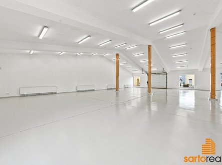 Pronájem komerčního objektu, sklad, 420 m²