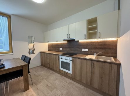 Pronájem bytu, 1+kk, 30 m²