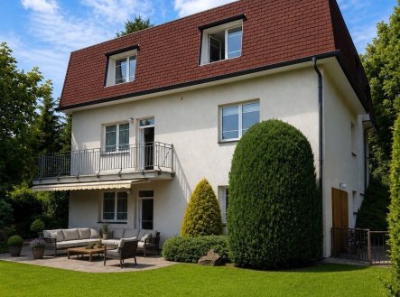 Prodej domu/vily, 328 m²