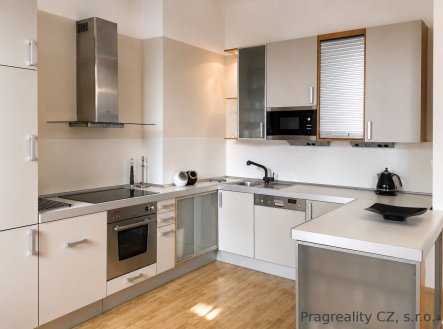 Pronájem bytu, 2+1, 75 m²
