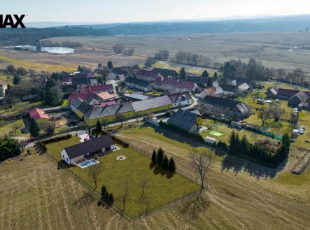 Prodej pozemku pro bydlení, 1 877 m²
