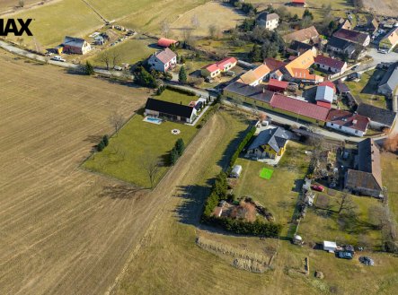 Prodej - pozemek pro bydlení, 1 877 m² obrázek