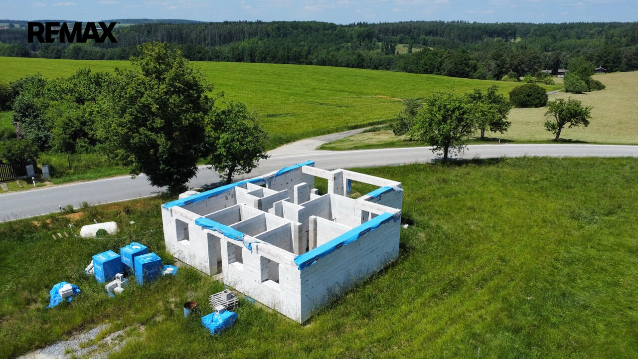 nuzice-1-1.jpg