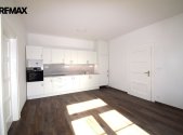 Pronájem bytu, 2+kk, 64 m²