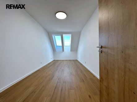 Prodej bytu, 3+kk, 121 m²