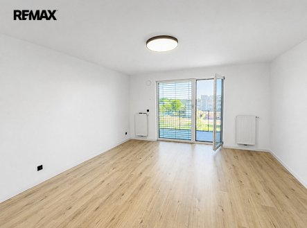 Pronájem bytu, 1+kk, 52 m²