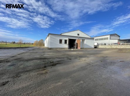 Pronájem výrobní prostory, 4 984 m²
